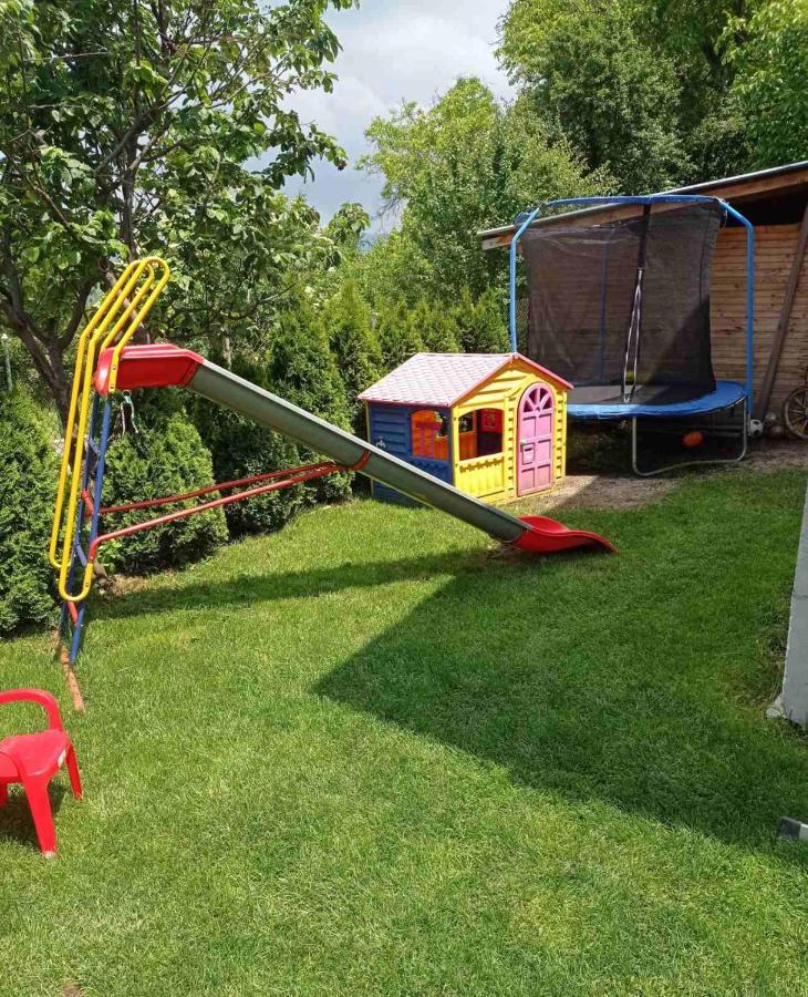 Семейна Къща Лазарови Sapareva Banya Exterior photo