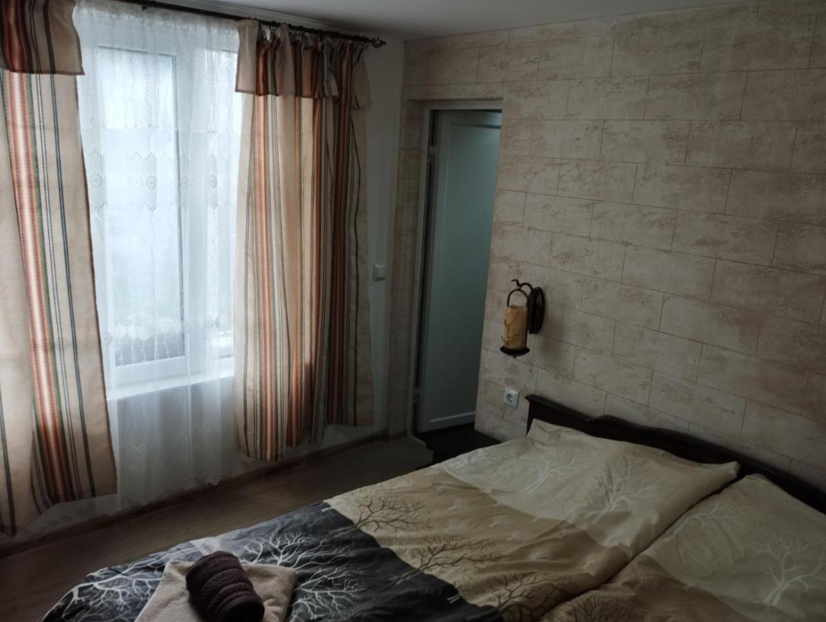 Семейна Къща Лазарови Sapareva Banya Exterior photo